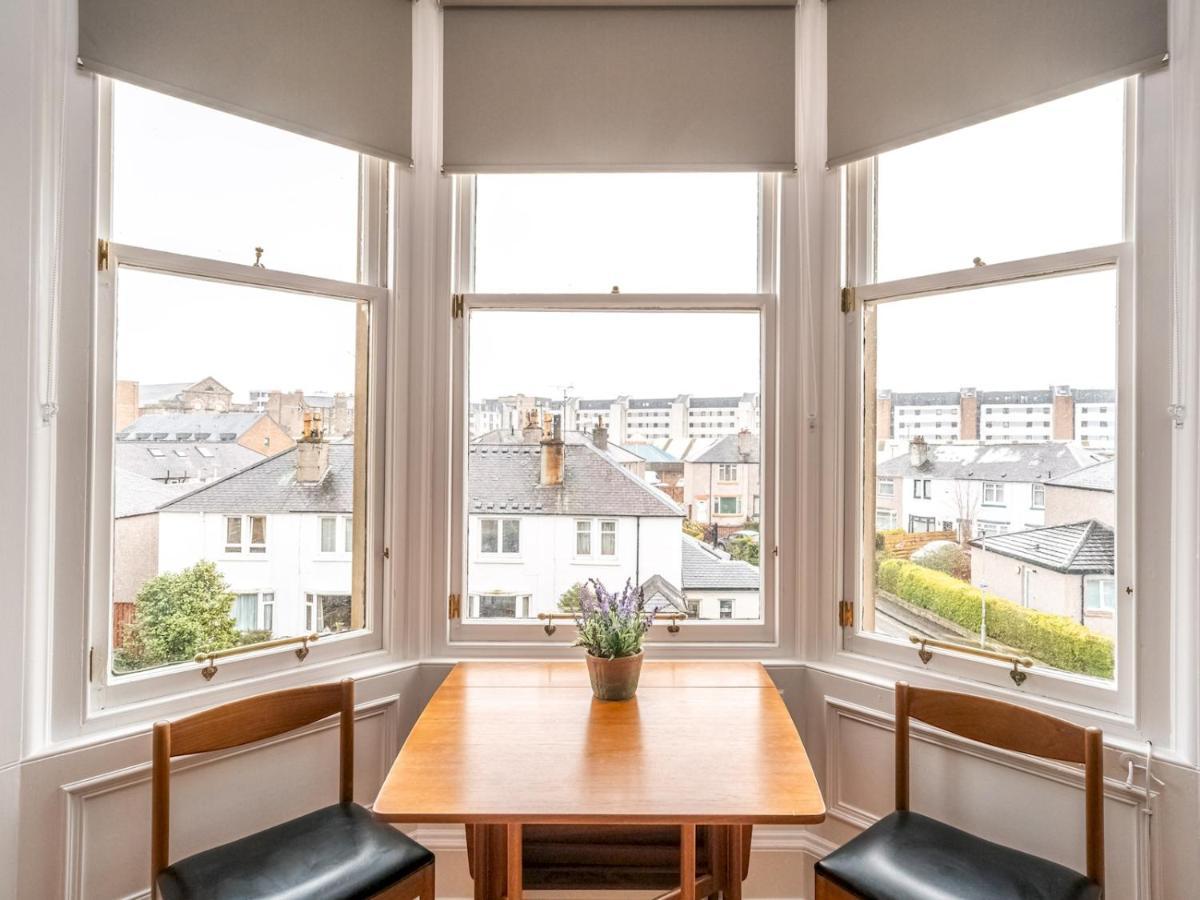 New Stunning 3 Beds Flat In Chic Area Of The City Edinburgh Eksteriør billede